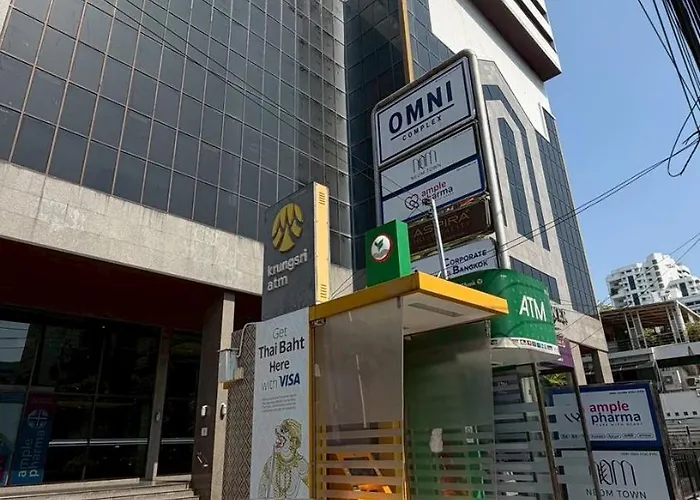 Omni1818 公寓 *
